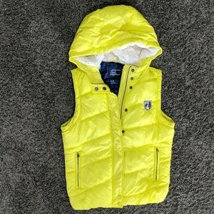 Neon yellow American Eagle puffer vest
